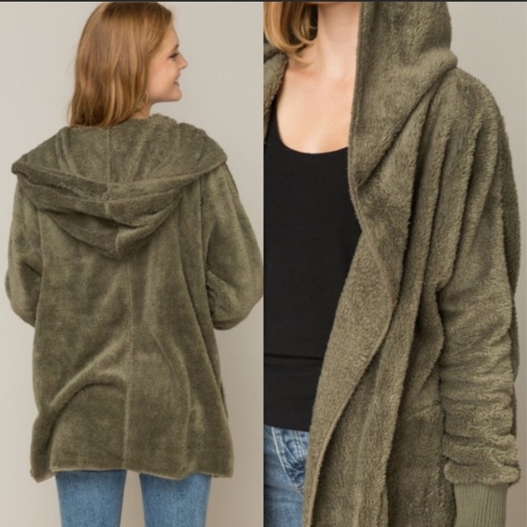 1 Left! *NIB* Olive Green Sherpa Jacket - Picture 2 of 5